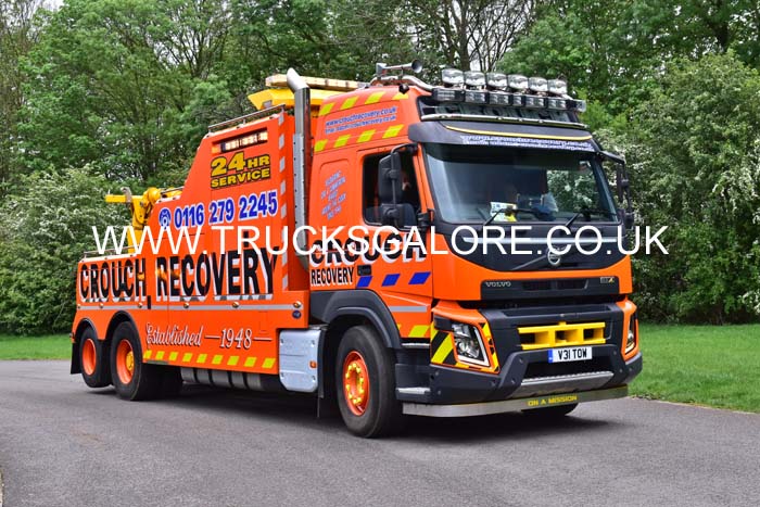 CROUCH V31 TOW 19pb0185