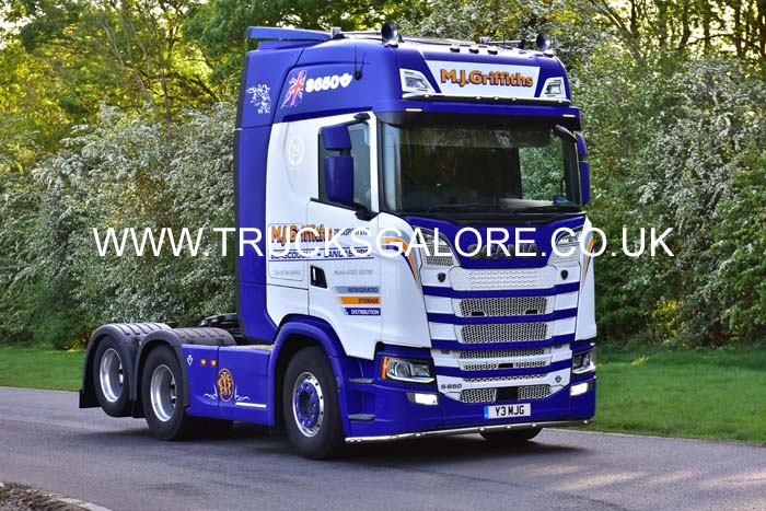 GRIFFITHS Y3 MJG 19pb1204