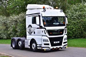 HIGHWAY H6 TGX 19pb1782