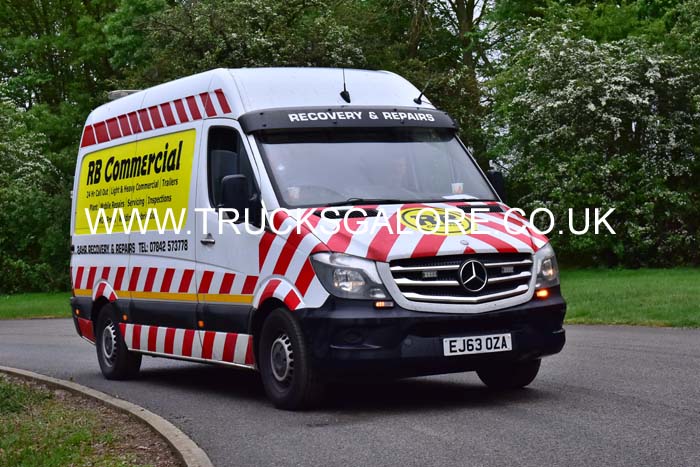 R B COMMERCIAL EJ63 OZA 19pb0459