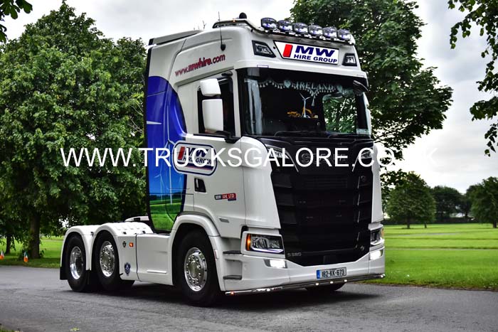 MW HIRE 182-KK-673 19fop0362