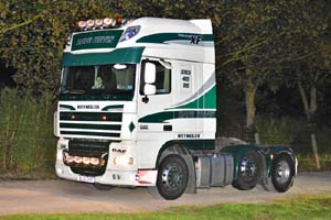 BEVIS BJ12 DAF 19sm0488