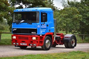LINDSEY T855 JVR 19sm0643