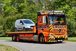 CROUCH Y5 TOW 22pb0572
