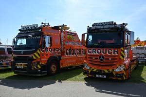 CROUCH Y5 TOW 22pb2529