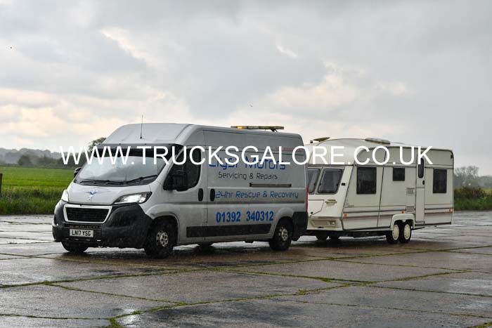CLYST LN17 YSG 24dv0023