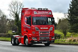 T&J HAULAGE L555 TWS 24rv0227