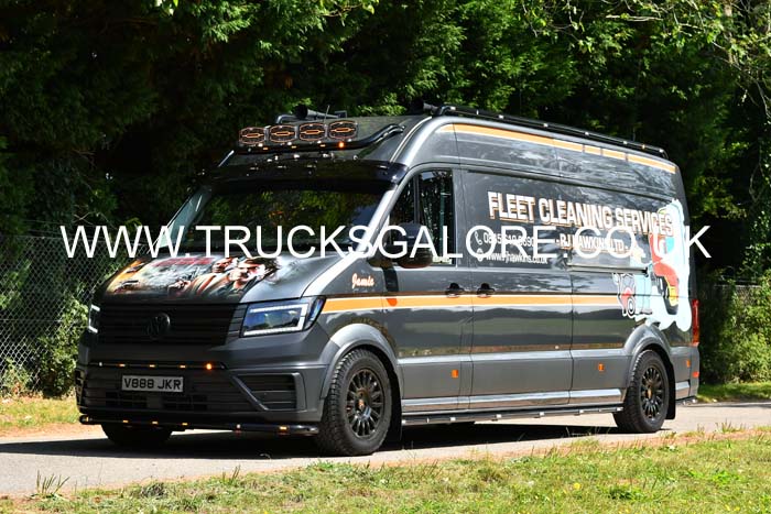 FLEET CLEANING V888 JKR 25se0022