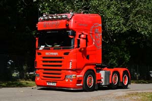 TRUCKING YK07 FGO 25se0182