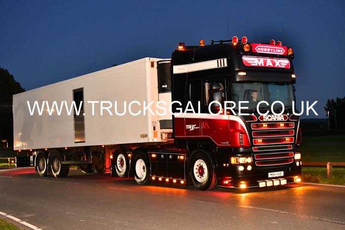 MAX M44 XAB 25cv1224