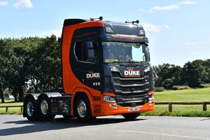 DUKE FN72 AKV 25cv0429