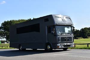 HORSES R11 CMX 25cv0503