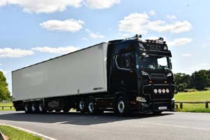 SUPER TRANS S730 PGT 25cv0345