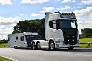 THICKITT SN18 GTY 25cv0016