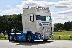 UNNAMED V800 LKD 25cv0199