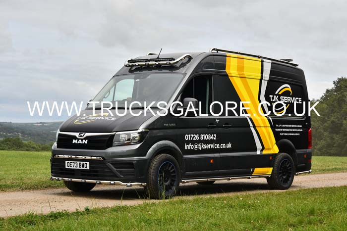 TJK OE73 BWO 25cw0219