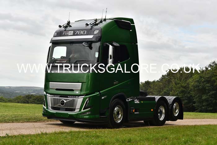 UNNAMED VOLVO 25cw0371