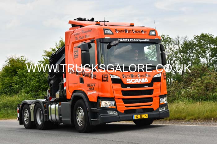 25dv0136