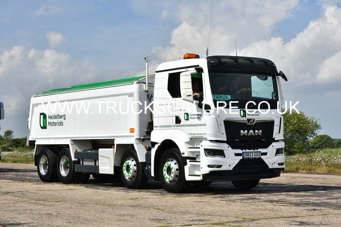 25dv0198