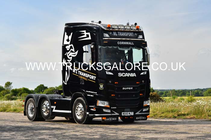 25dv0435