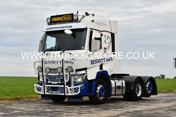 25dv0645