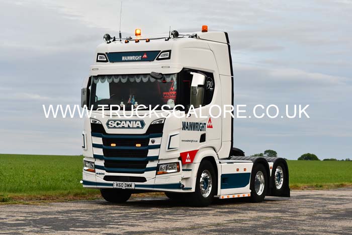 25dv0674
