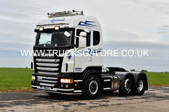 25dv0686