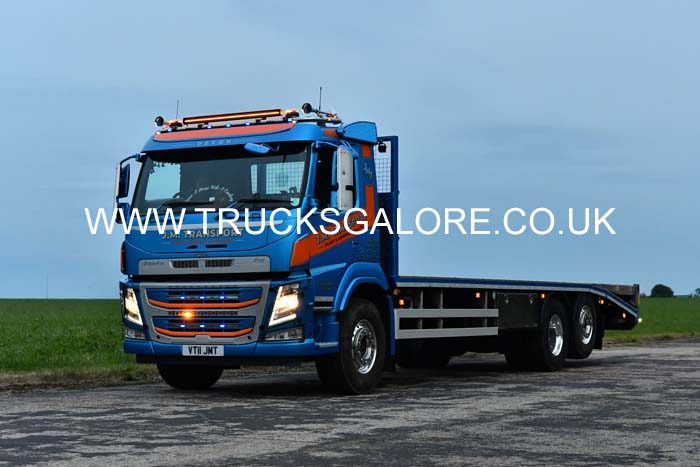 25dv0742