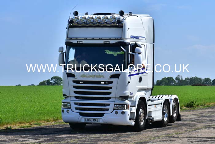 25dv0982