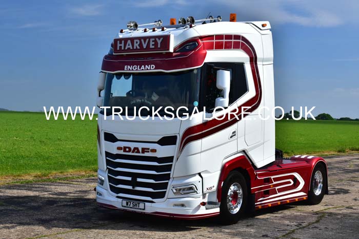25dv1024