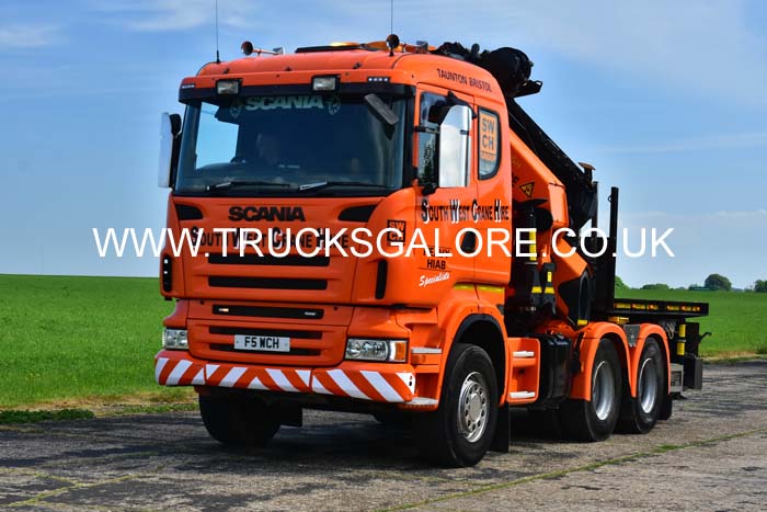 25dv1030