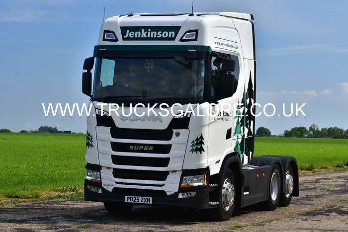 25dv1033