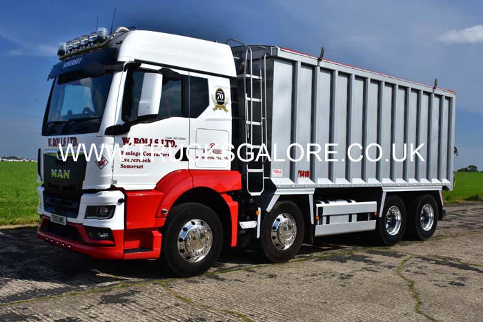 25dv1053