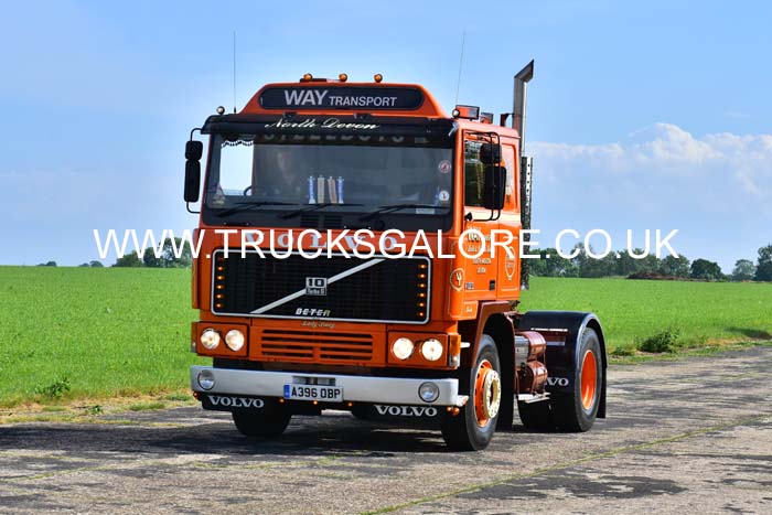 25dv1082