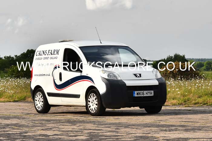 CAINS WK16 HYH 25dv0422