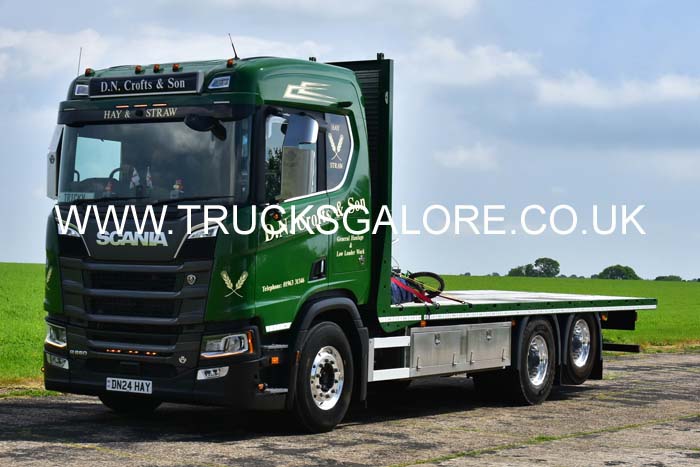 CROFTS DN, DN24 HAY 25dv0926