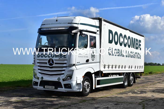 DOCCOMBE AV24 KKR 25dv1138