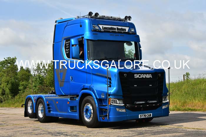 LANCASHIRE REEFERS ST70 CAB 25dv0052