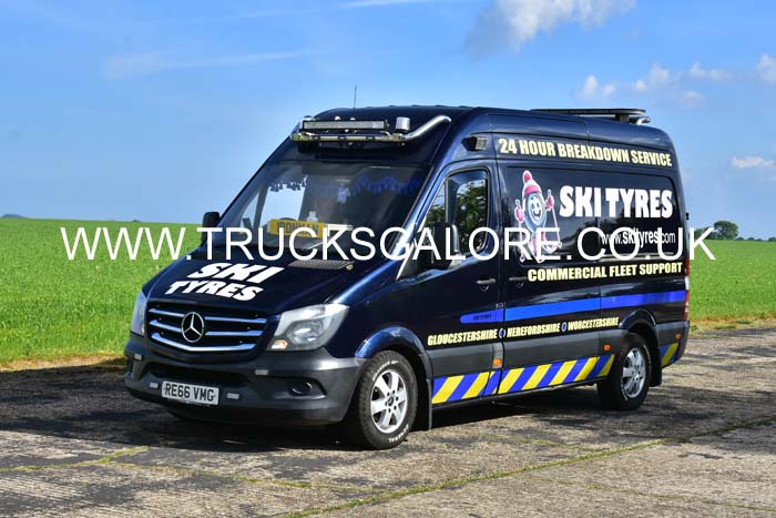 SKI TYRES RE66 VMG 25dv1142