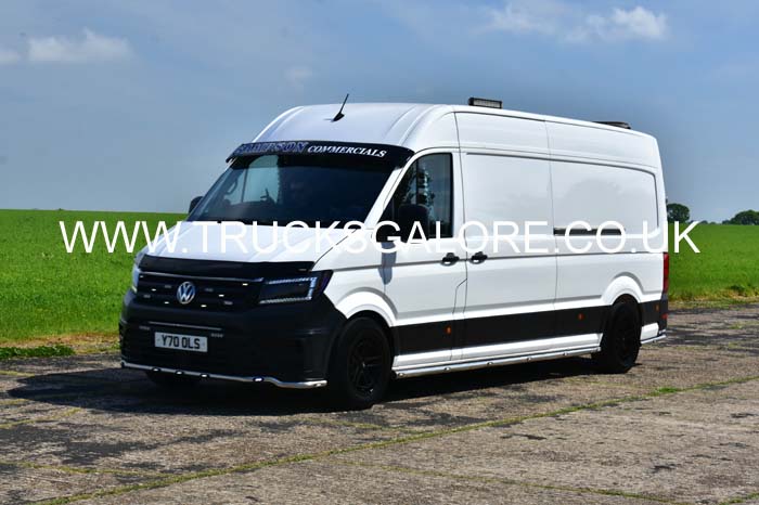 UNNAMED Y70 OLS 25dv0957