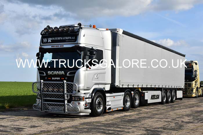 WR INT, 820 TAG 25dv0467