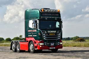 25dv0383