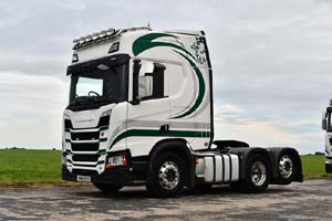 25dv0635