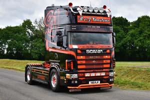 25dv0825