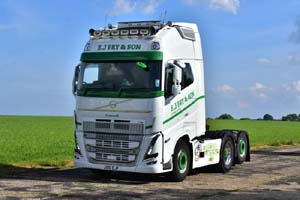 25dv1133
