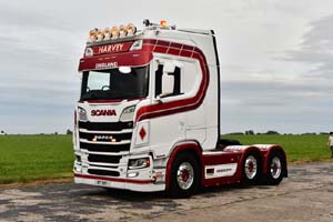 HARVEY, STUART X7 SHT 25dv0692