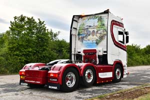 HARVEY, STUART X8 SHT 25dv0698