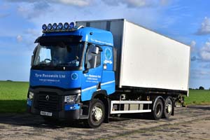 TYRE RENEWALS WX66 ATF 25dv1192