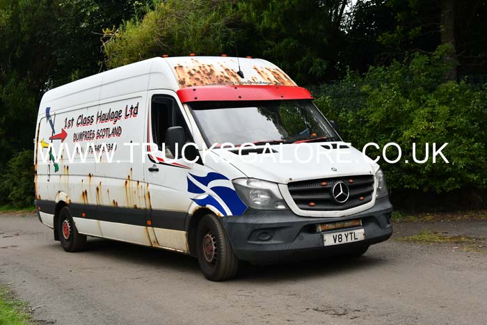 1ST CLASS V8 YTL 25ed1768