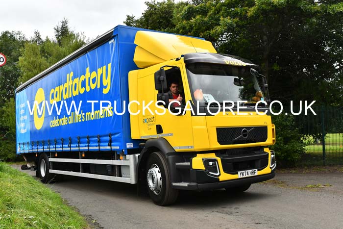 CARD FACTORY YK74 HRF 25ed0201